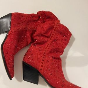 Red sparkly cowboy boots in good condition worn once!